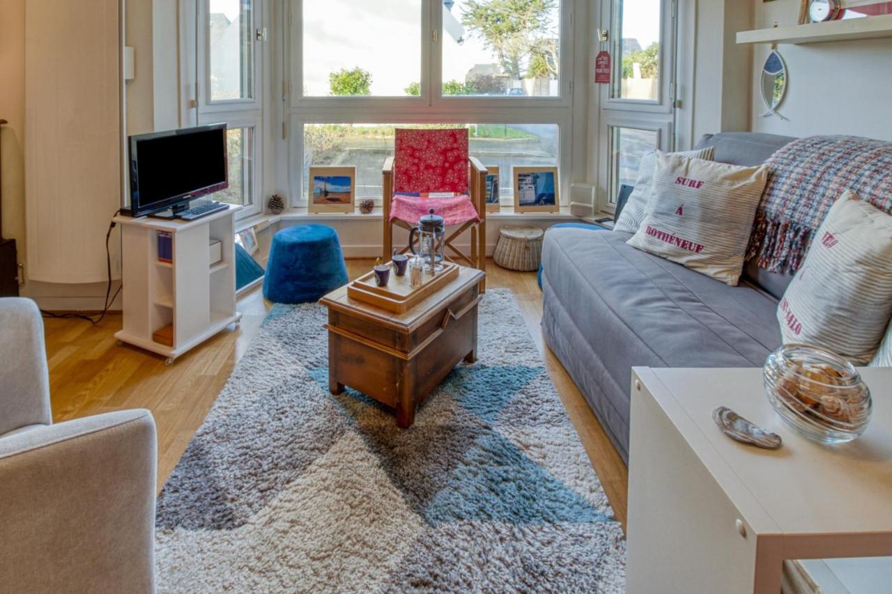 Апартаменты Les Grands Pins - Du Val A 80 M - St Malo Rotheneuf